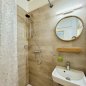 Bad/WC und Dusche